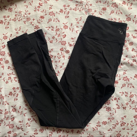 TNA Pants - Aritzia TNA Stride Mesh Leggings